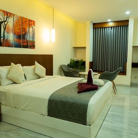 Miracle Hotel And Resorts Кожикоде Екстер'єр фото